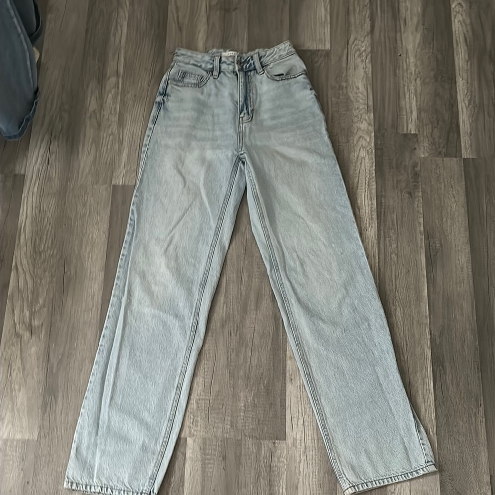 Light Blue Womans Highrise Pacsun Jeans